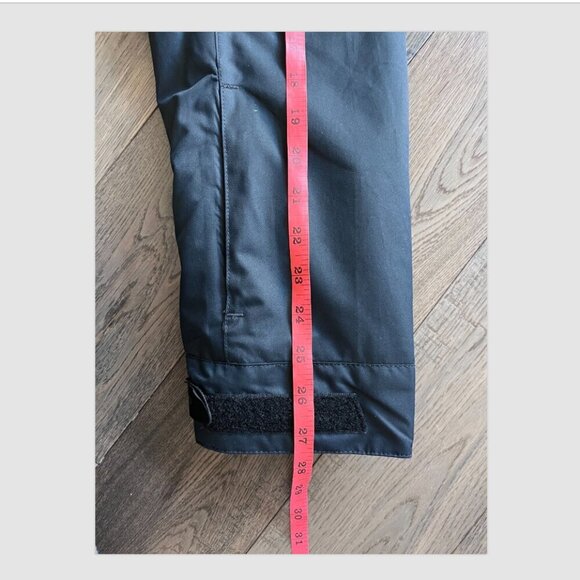 Oakley Core Divisional Recycled Insulated Jacket Size S Navy Green Ski Snowboard - Picture 8 of 10